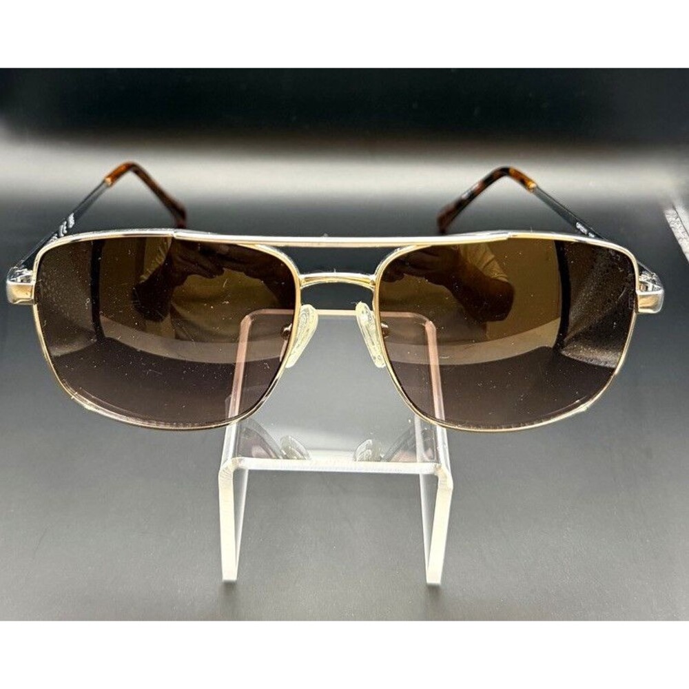 GUESS GF0211 Unisex Rectangle Sunglasses Gold Metal Frame Brown Gradient 140